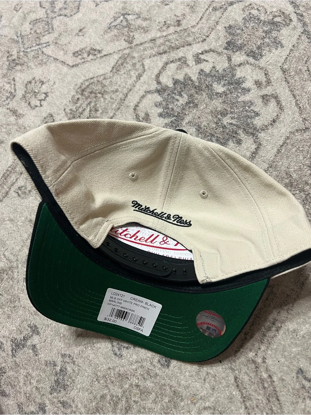 Mitchell & Ness Miami Marlins Pro Pinch Fit snapback hat
